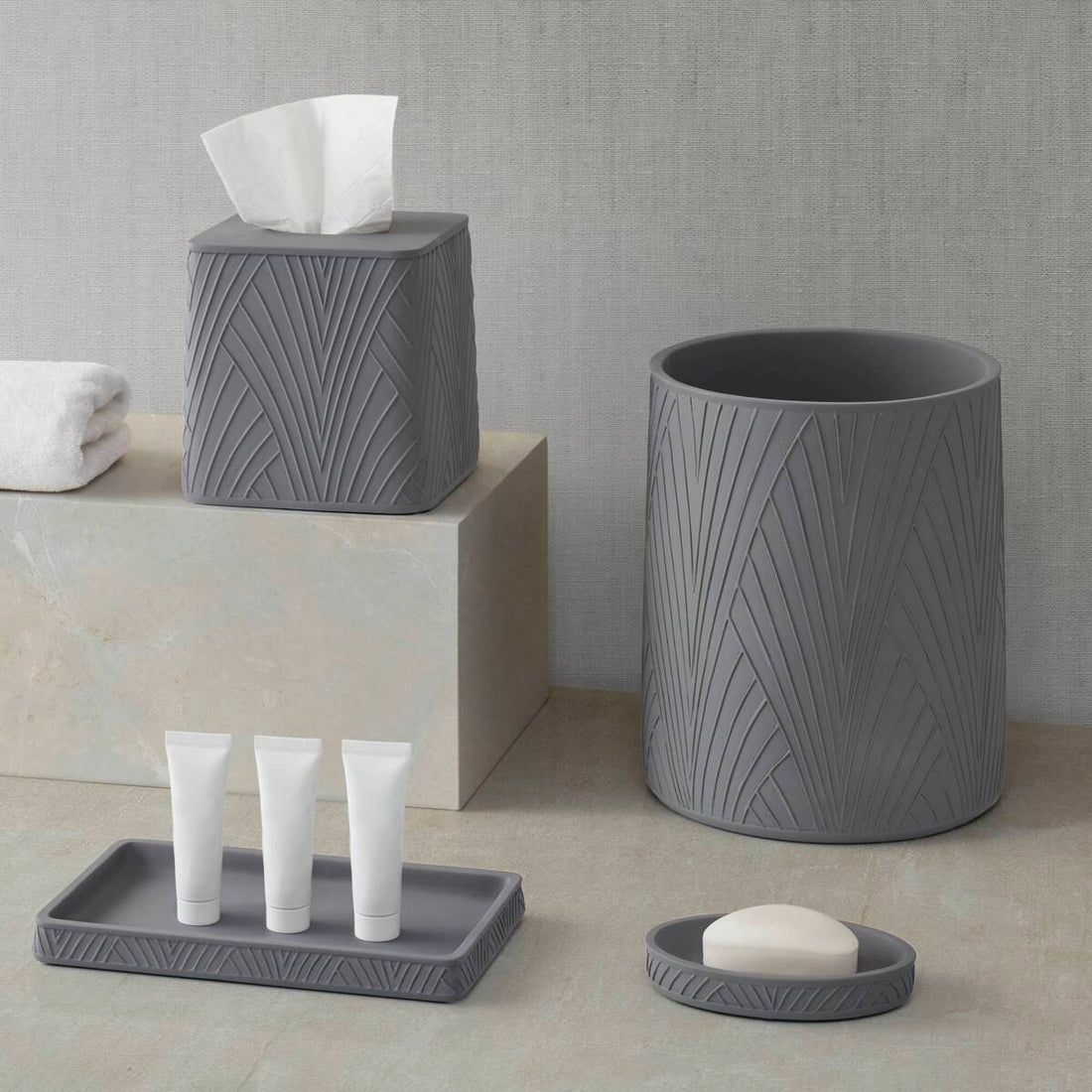 Bath Accessories & Shower Curtains That Impress Guests