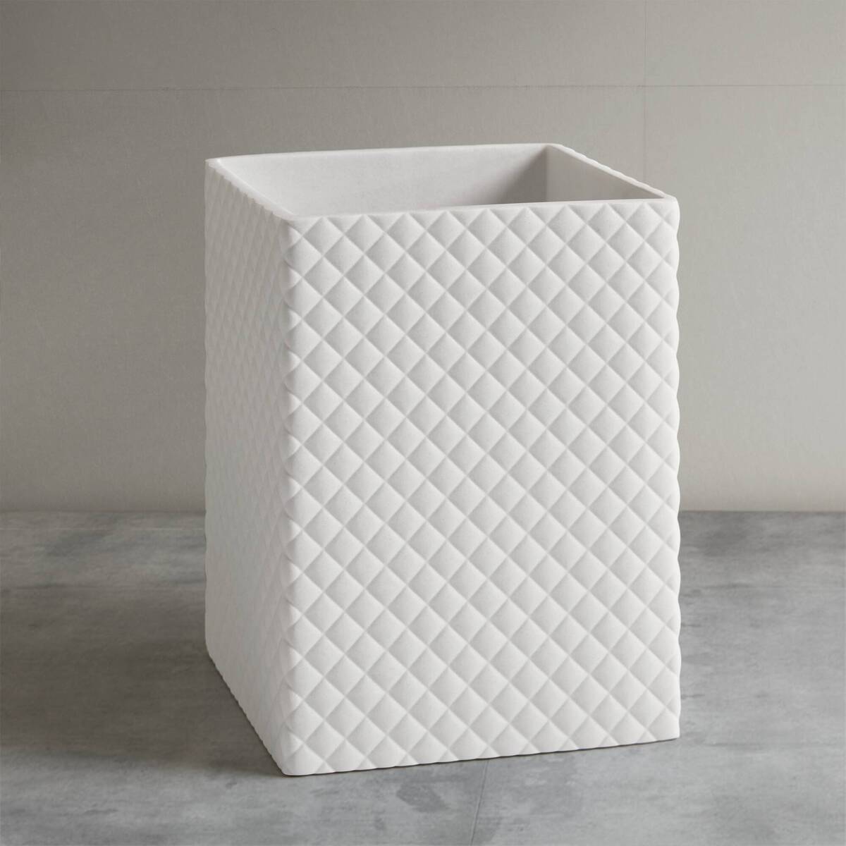 Resin Waste Basket Case Pack 6