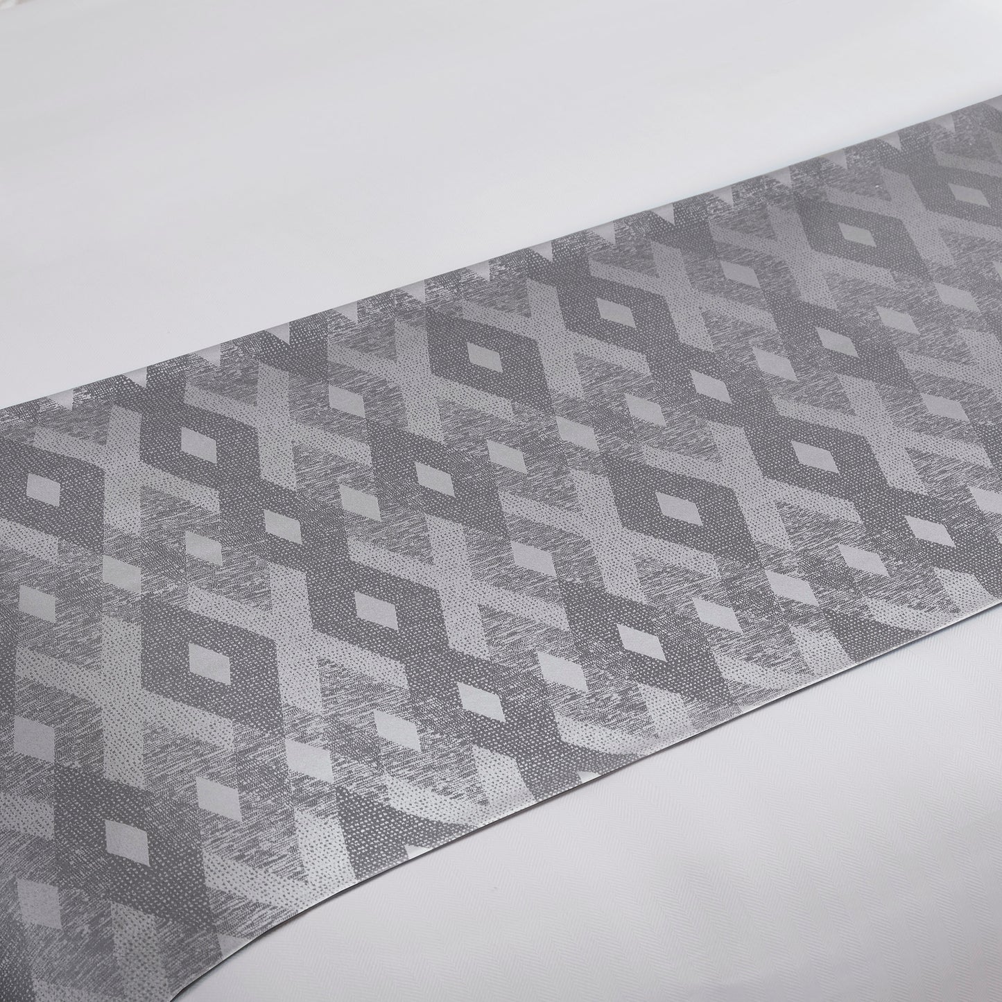 Jacquard Premium Bed Scarf Case Pack 12